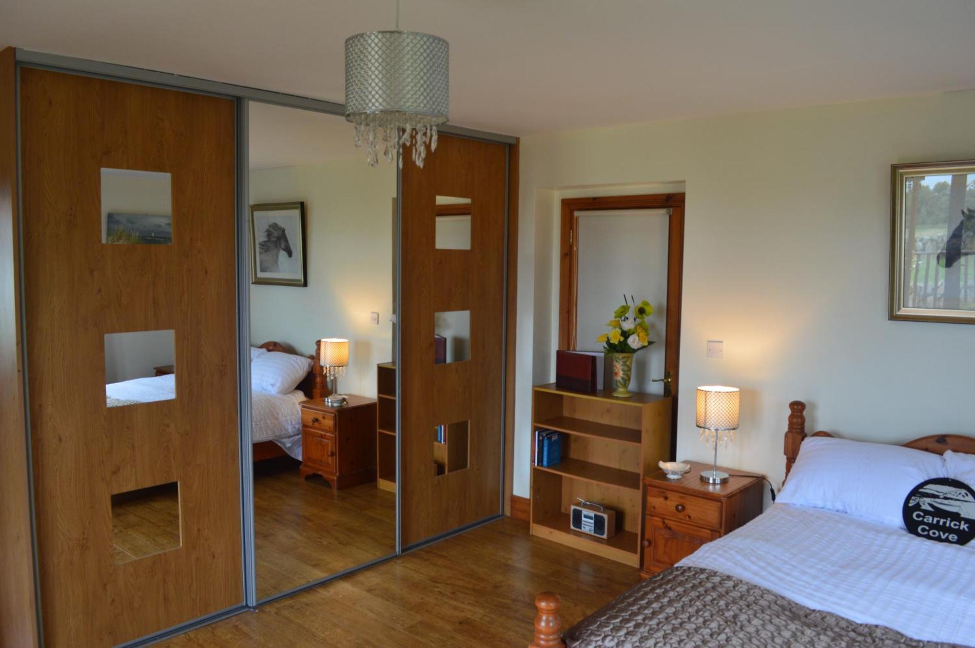 Carrick Cove Self Contained Accomodation With Private Decking Annalong Esterno foto