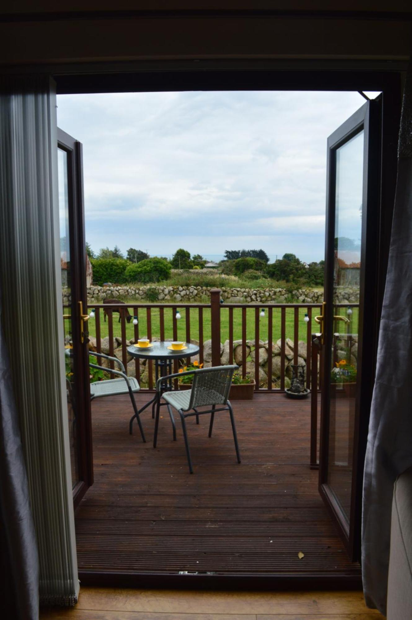 Carrick Cove Self Contained Accomodation With Private Decking Annalong Esterno foto